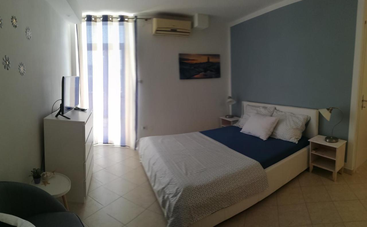 Center Of Rovinj, Sea View Apartment Eksteriør billede