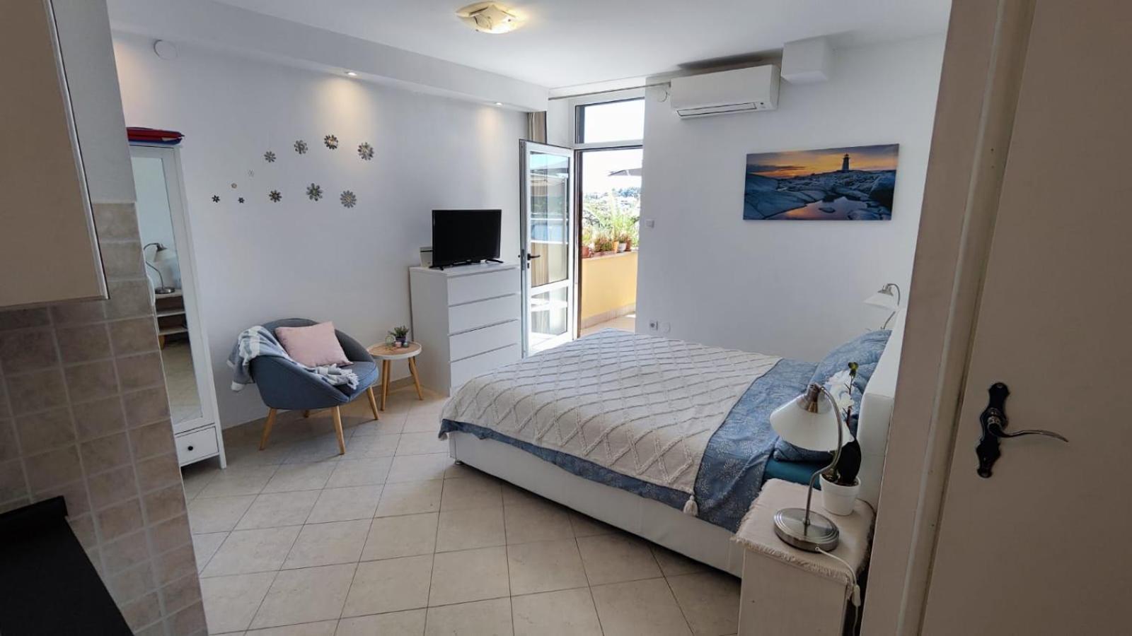 Center Of Rovinj, Sea View Apartment Eksteriør billede